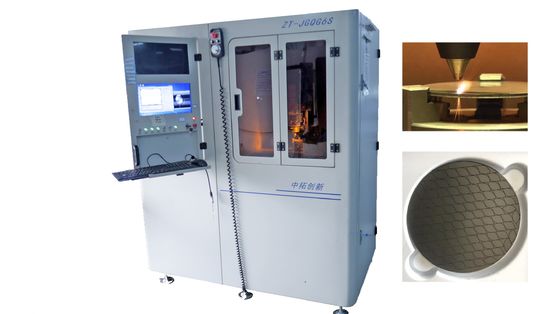 Yüksek çözünürlüklü kesim için hassas 800W Lazer Gücü CNC Fiber Lazer Kesme Makinesi